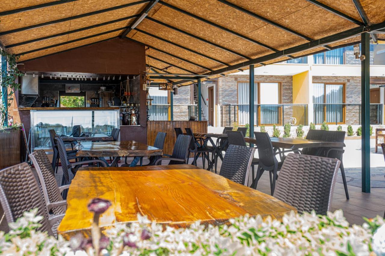 Olive Tree Apart Hotel ムーラ エクステリア 写真